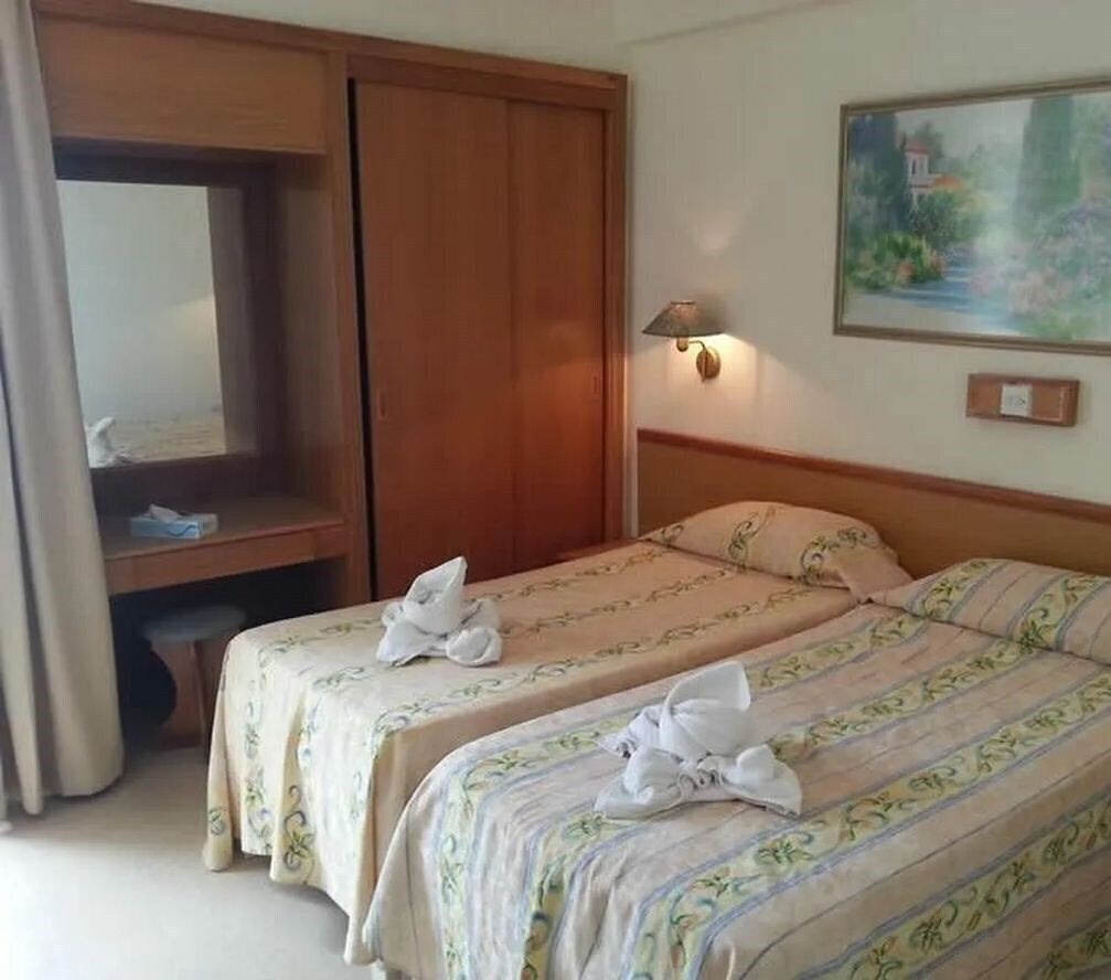 Панорама Ambassador 3*